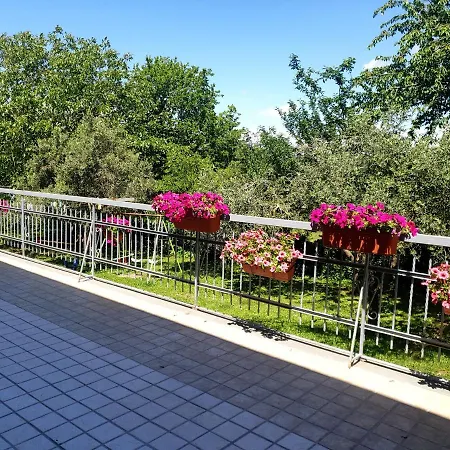 Turistico 蒙蒂菲阿斯科尼